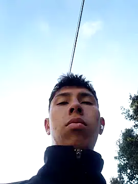 Flacoxlx online show from December 17, 1:05 pm