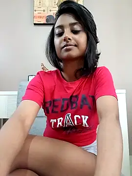 littlemissdevil69 online show from March 26, 6:44 am