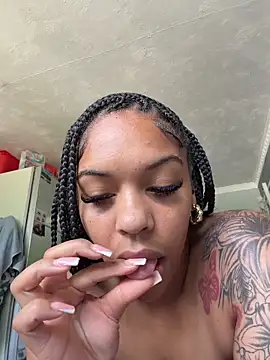 Regina69slut online show from May 30, 10:43 am