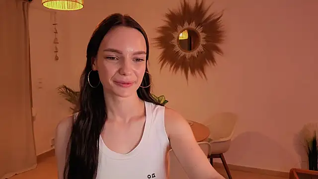 Snapshot of litlle_angelll chatting on July 10, 8:31 pm litlle angelll online show from July 10, 8:31 pm