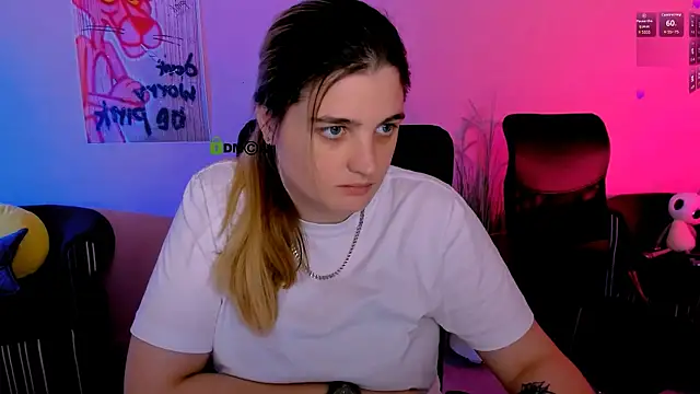 foxy tease  online show from December 16, 9:19 pm