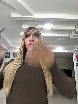 Dreams Chloe online show from January 9, 9:11 pm