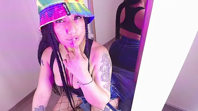 Soleil 66 online show from November 28, 4:01 am