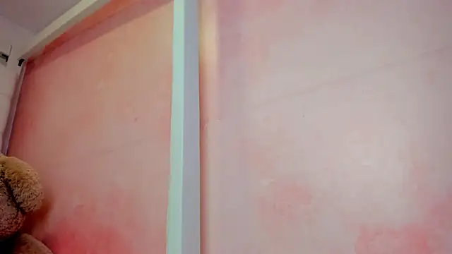 eimy skinny  online show from March 24, 1:44 pm