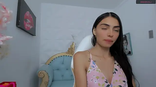 eimy skinny  online show from October 31, 11:29 am