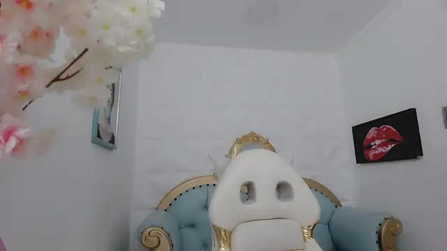eimy skinny  online show from September 10, 12:37 pm