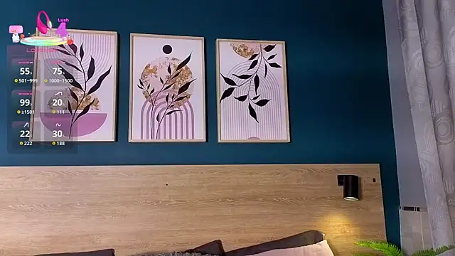 SarahMiler  online show from December 21, 7:48 pm