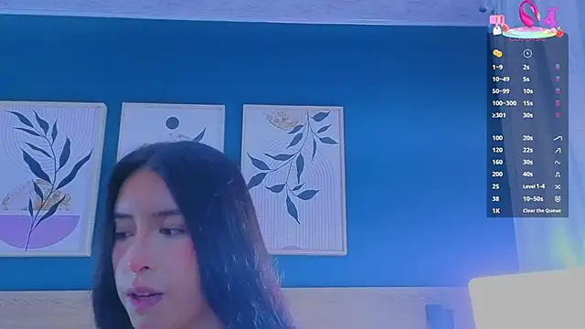 SarahMiler  online show from October 3, 11:45 am