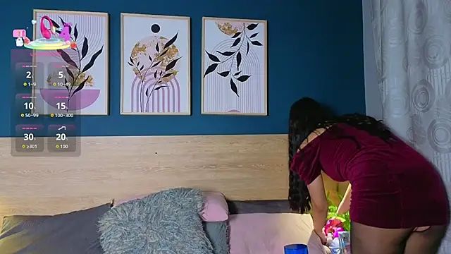 SarahMiler  online show from November 15, 7:51 pm