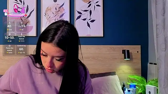 SarahMiler  online show from January 15, 3:37 pm