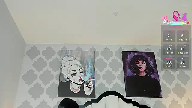 SarahMiler  online show from October 30, 7:44 pm