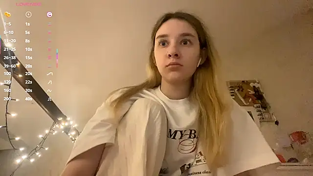 DanaCore online show from November 9, 4:55 pm