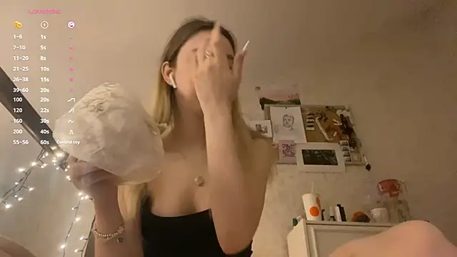 DanaCore online show from October 21, 6:51 pm