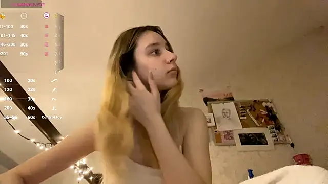 DanaCore online show from November 28, 4:29 pm