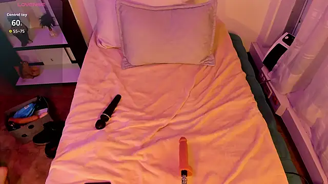 Samaraa Smith online show from September 19, 11:47 am