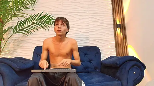 Pavo tv online show from June 16, 11:43 am