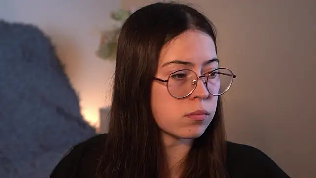 ywixos online show from November 30, 2:40 pm