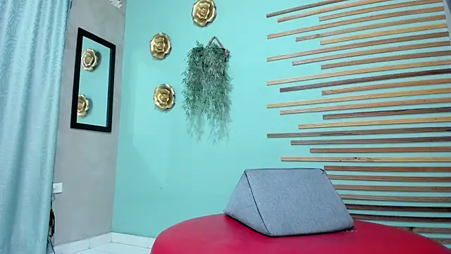 jharol cardonaa online show from October 30, 2:21 am