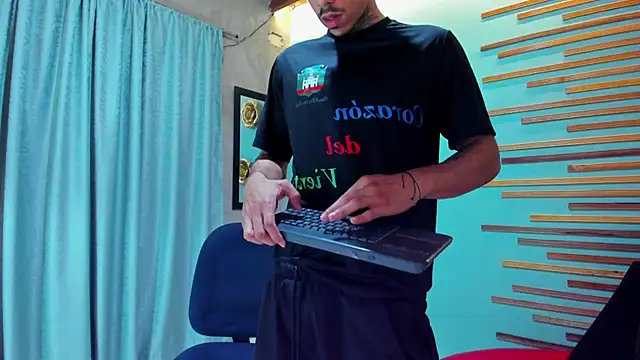 jharol cardonaa online show from September 29, 1:17 pm