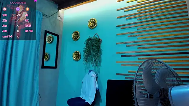 jharol cardonaa online show from October 2, 2:42 pm