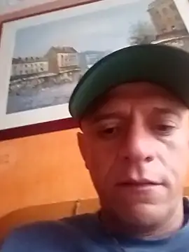 leon8013A online show from September 15, 11:54 am