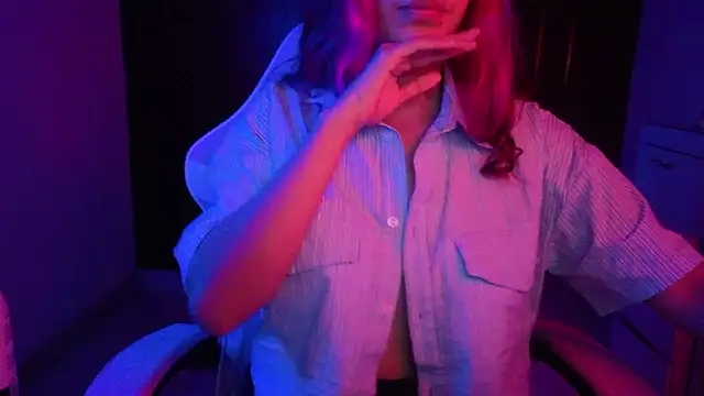 allysy nc online show from March 12, 1:44 am