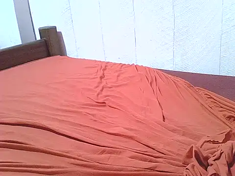 Luana sexy42 online show from March 2, 3:18 am