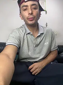 Snapshot of Jacobs0 chatting on May 18, 3:06 am Jacobs0 online show from May 18, 3:06 am