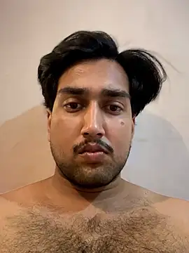 Snapshot of aka_big chatting on April 6, 5:14 pm aka big online show from April 6, 5:14 pm