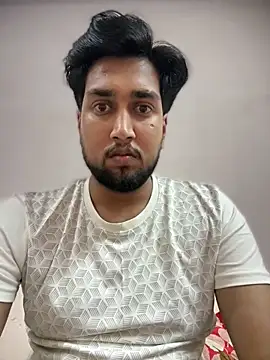 Snapshot of aka_big chatting on February 12, 7:35 pm aka big online show from February 12, 7:35 pm