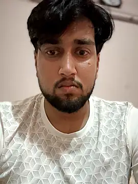 Snapshot of aka_big chatting on February 7, 11:29 am aka big online show from February 7, 11:29 am