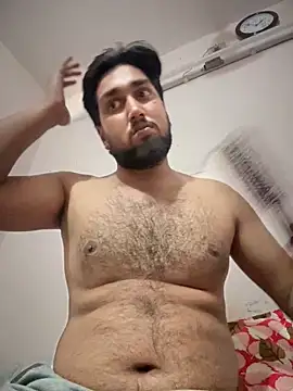 Snapshot of aka_big chatting on February 3, 8:14 pm aka big online show from February 3, 8:14 pm