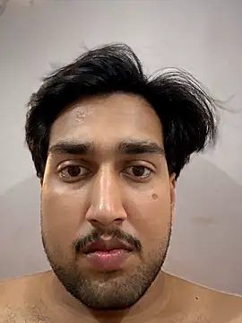 Snapshot of aka_big chatting on April 7, 7:59 pm aka big online show from April 7, 7:59 pm