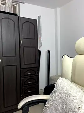 Snapshot of Issa_Santana chatting on September 25, 9:21 pm Issa Santana online show from September 25, 9:21 pm