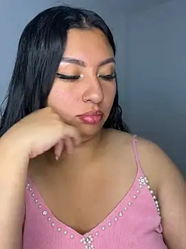 Issa Santana online show from July 12, 4:52 pm