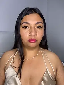 Issa Santana online show from February 12, 8:19 pm