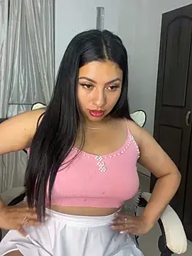 Issa Santana online show from May 23, 9:36 pm