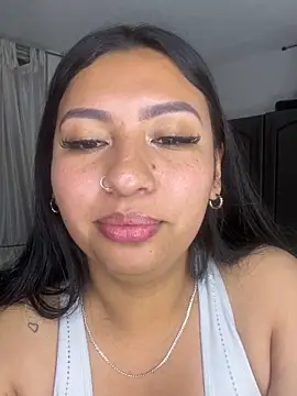 Issa Santana online show from May 28, 11:21 pm