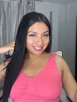 Issa Santana online show from May 29, 9:43 pm