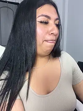 Snapshot of Issa_Santana chatting on November 20, 6:41 pm Issa Santana online show from November 20, 6:41 pm