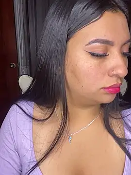 Issa Santana online show from March 26, 8:40 pm