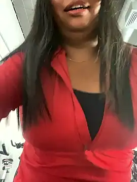 Issa Santana online show from January 9, 3:19 pm