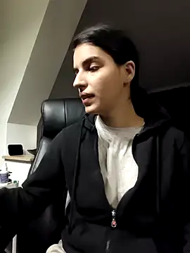 Snapshot of SweetMelodyZ chatting on October 26, 5:08 am SweetMelodyZ online show from October 26, 5:08 am