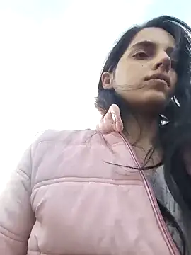 Snapshot of SweetMelodyZ chatting on November 6, 7:12 am SweetMelodyZ online show from November 6, 7:12 am