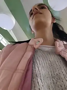 Snapshot of SweetMelodyZ chatting on November 3, 1:58 pm SweetMelodyZ online show from November 3, 1:58 pm