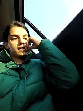 Snapshot of SweetMelodyZ chatting on October 29, 5:50 am SweetMelodyZ online show from October 29, 5:50 am