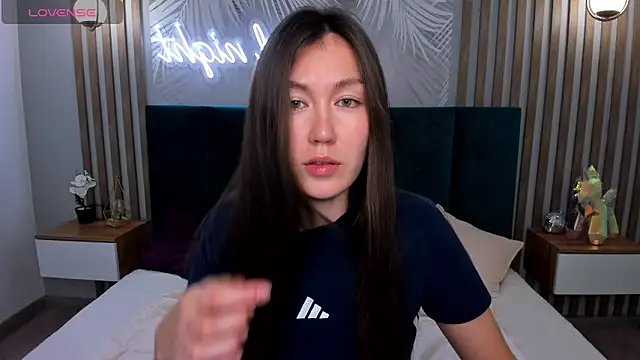 Tina Porter online show from November 19, 1:27 am