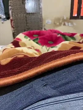 Snapshot of pussy_hunter0 chatting on February 17, 3:59 am pussy hunter0 online show from February 17, 3:59 am