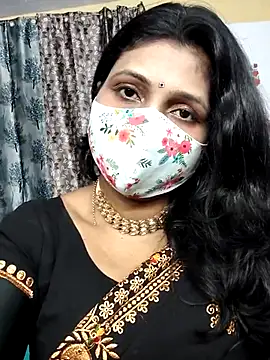 Hotty Sonali online show from March 20, 10:11 pm