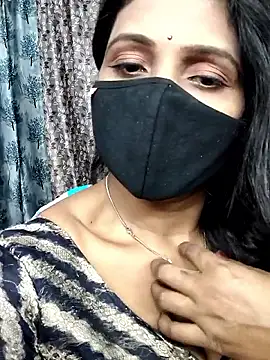 Hotty Sonali online show from April 10, 4:03 pm